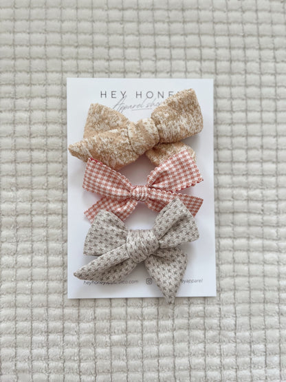 January Bow Set