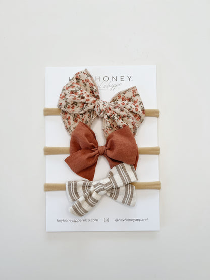 November Bow Set