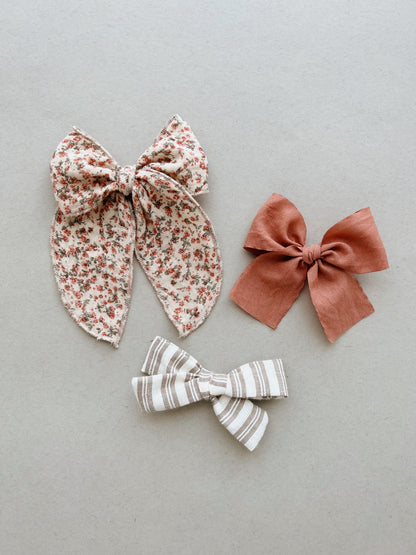 November Bow Set