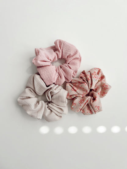 Elsie Scrunchie Set